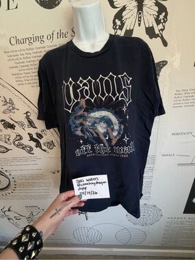 Vans Black Graphic 'Off The Wall' Short Sleeve Tee